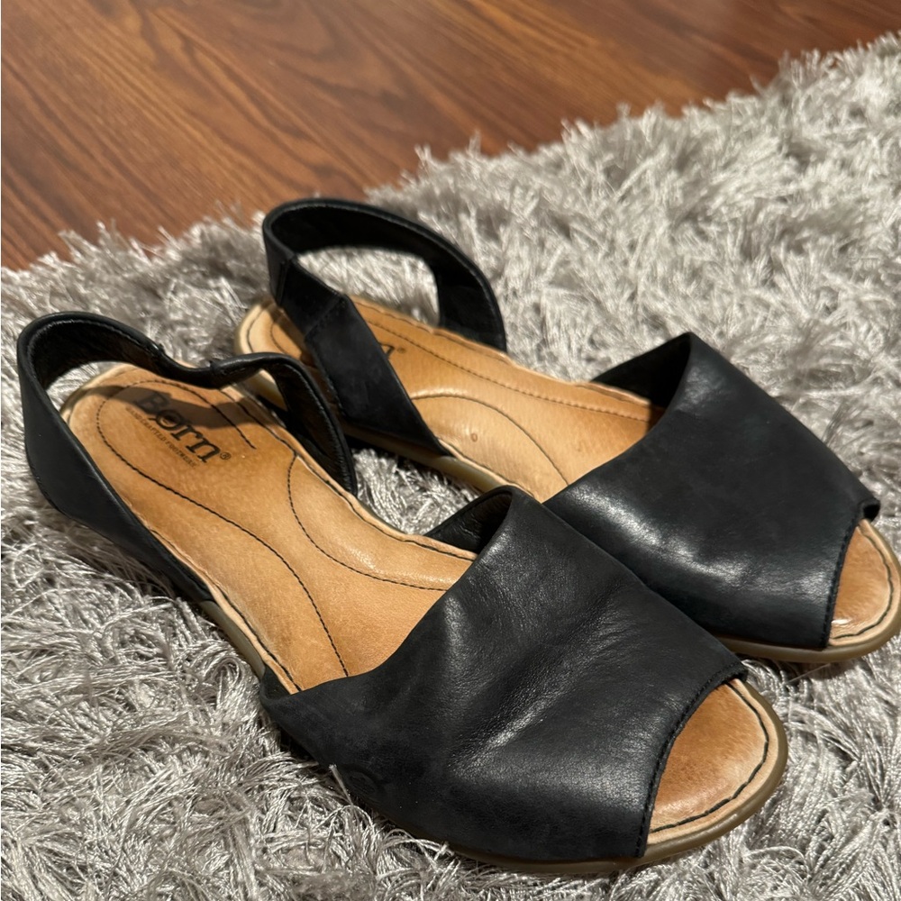 Born Trang Comfort Sandals Size 7 M Slingback Flat Peep-toe Cushioned Leather